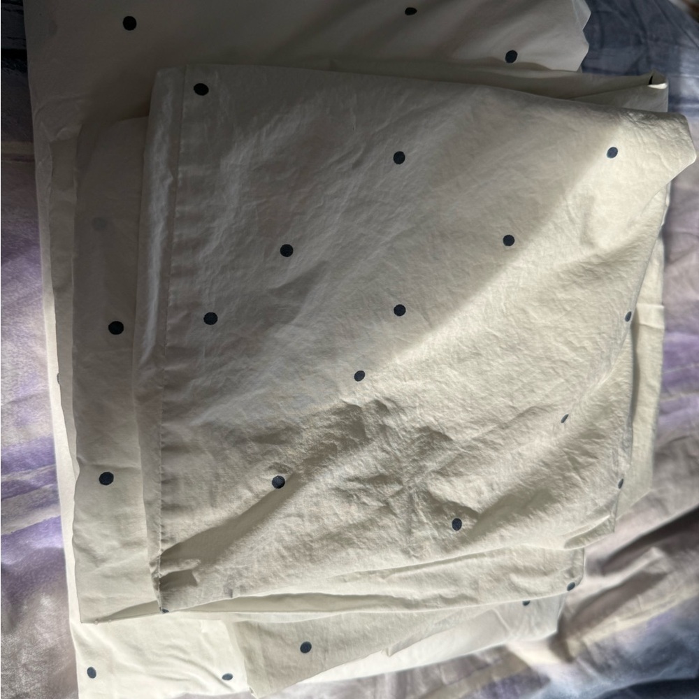 Brooklinen White and Navy King Polka Dot Duvet Cover and Two King Pillowcases